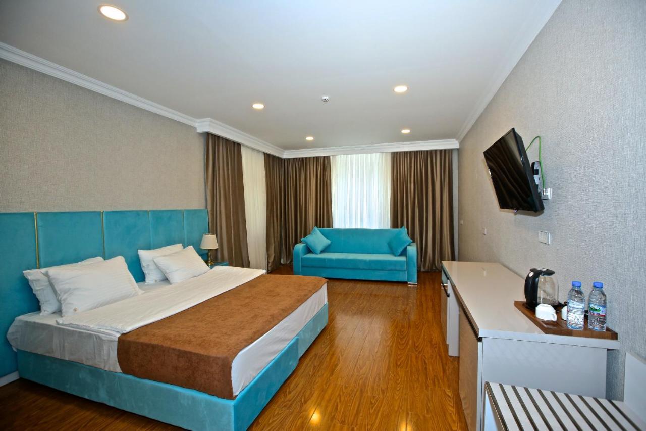 Rusel Park Hotel Baku Bagian luar foto